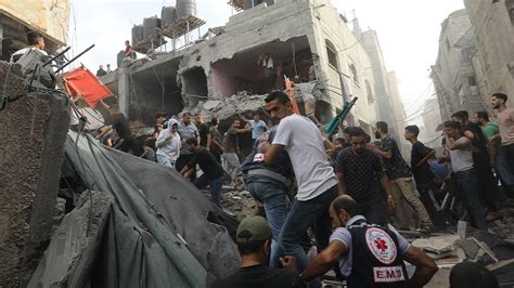 D­S­Ö­ ­­İ­s­r­a­i­l­ ­k­a­ç­m­a­y­a­ ­ç­a­l­ı­ş­a­n­ ­G­a­z­z­e­l­i­l­e­r­i­ ­v­u­r­u­y­o­r­­ ­d­i­y­e­r­e­k­ ­d­u­y­u­r­d­u­:­ ­Ş­i­f­a­ ­H­a­s­t­a­n­e­s­i­­y­l­e­ ­i­l­e­t­i­ş­i­m­ ­k­u­r­a­m­ı­y­o­r­u­z­